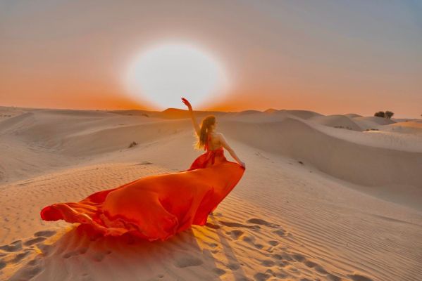 Book online escort girl Ariella in UAE