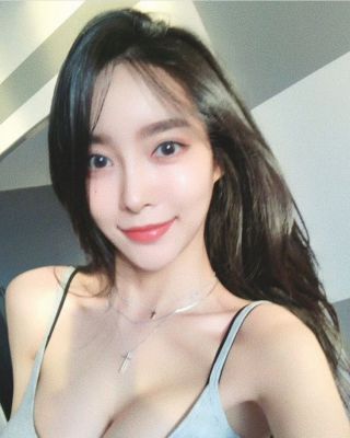 Leigh available 24 hours on escort web site sexodubai.mobi