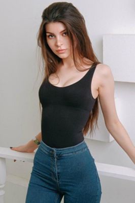 Bobbie from the best escort provider in Dubai