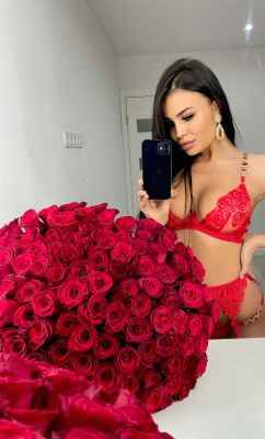 Dubai escort for A-Level sex: Ivette (73 kg, 175 cm)