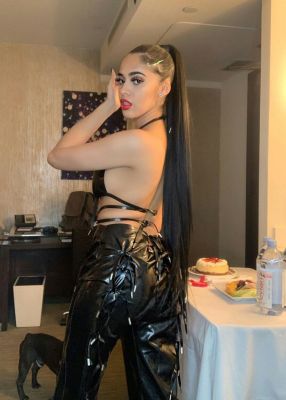 Black prostitute Haley is waiting on sexodubai.com