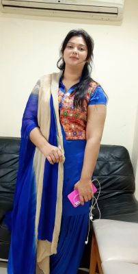 Call a girl Destiny to enjoy professional blowjob for AED 1800