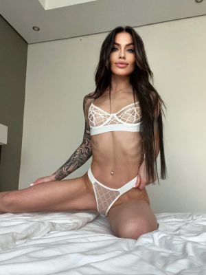 Older escorts: Parisa, age: 29. Available 24 7