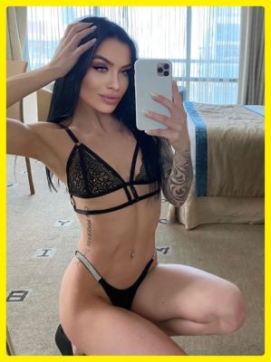 Parisa for escort, fetish and sex in UAE