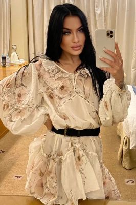 Dating with a top escort in UAE on sexodubai.com