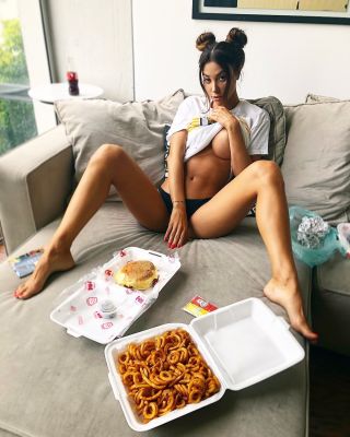 Book cheap asian escort for AED 2000 per hour