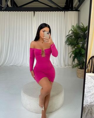 Lesbian hooker Makenna works 24 hours