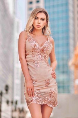 Gabrielle, photos from the adult website sexodubai.com