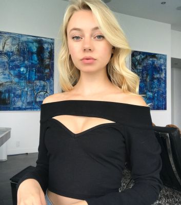 Dubai ebony woman available for a sex date on $site_name for AED 1500 per hour