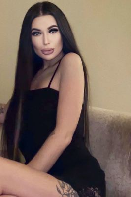 European escort does OWO, CIM, COM. Prices from AED 3000/hr