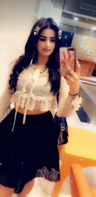 Kelly, mature escort, 28 years old