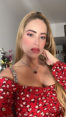 Brenda — an escort for massage in Dubai