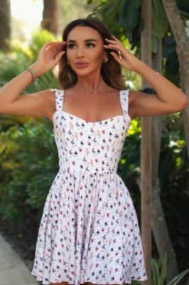 Brenda, 30 y.o will be your escort company