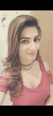 VIP treatment from a 24 year-old elite escort Caitlyn