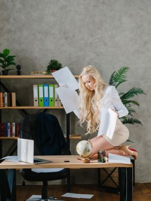 Diamond invites for incall massage in Dubai