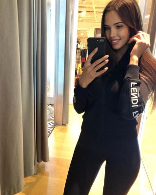 Local hooker is waiting for her clients on $site_name