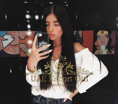 Italian escort in Dubai: tel. +971 47 673 5840