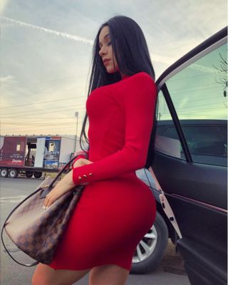 Melantha, 32 y.o.: escort and massage in Dubai