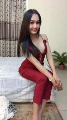 Lily , phone. 0524806810