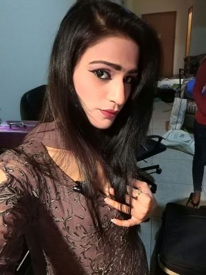 Call gils Dubai — escort Arohi Indian escort 