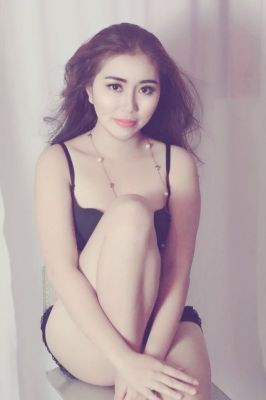 whore Tina from Dubai