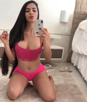 Fofo, phone. +971 56 771 0279