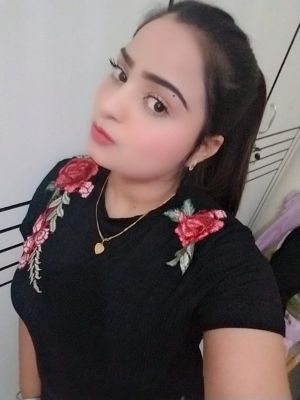 MAHI — escorts ad and pictures