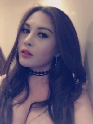 LiLy Fang, adult photo