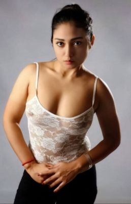 Jhanvi Patel (Dubai)