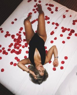 massage escort Williams Debra