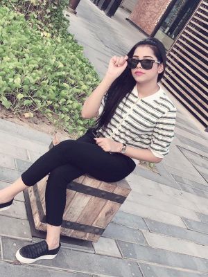 Dubai Play Girls, girl