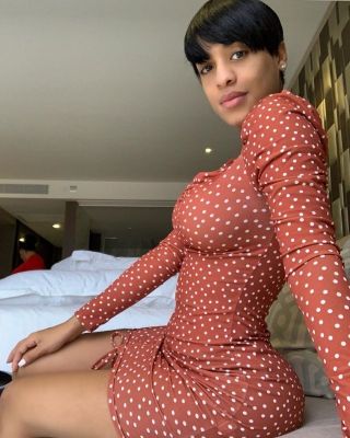 independent Kira (escorts)