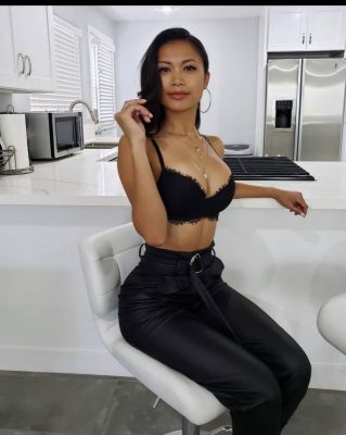 escort service Selina