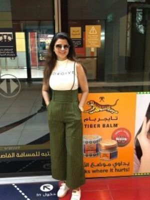 Pripsha Kaur is a model for sex and massage in Dubai