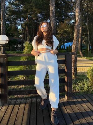  Azra Turkish offers sensual massage in Dubai, +90 533 654 7215