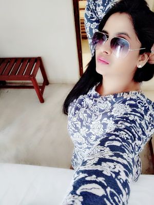 BDSM dating with mistress escort INDIAN & IRANI