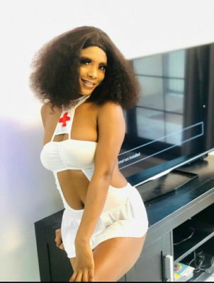 Escort UAE incall service — visit sex queen Annett