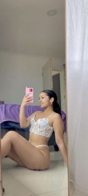 Cheap outcall prostitute in UAE - 23 year-old Diamond can meet you 24 7