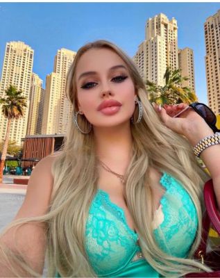 Top class woman will meet a generous man for AED 800