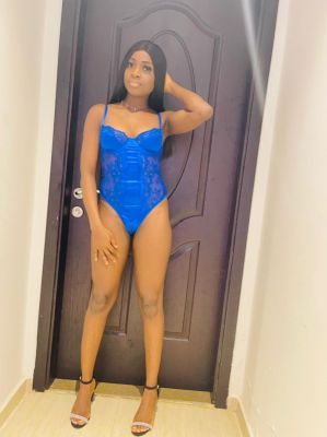 Sexy escort - independent Dubai girl Cassy, 47 kg, 6 cm 